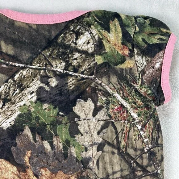 CARHARTT Pink Mossy Oak Hunting Deer Graphic Camo Sleeve Infant Girl Bodysuit 6M - Picture 12 of 13